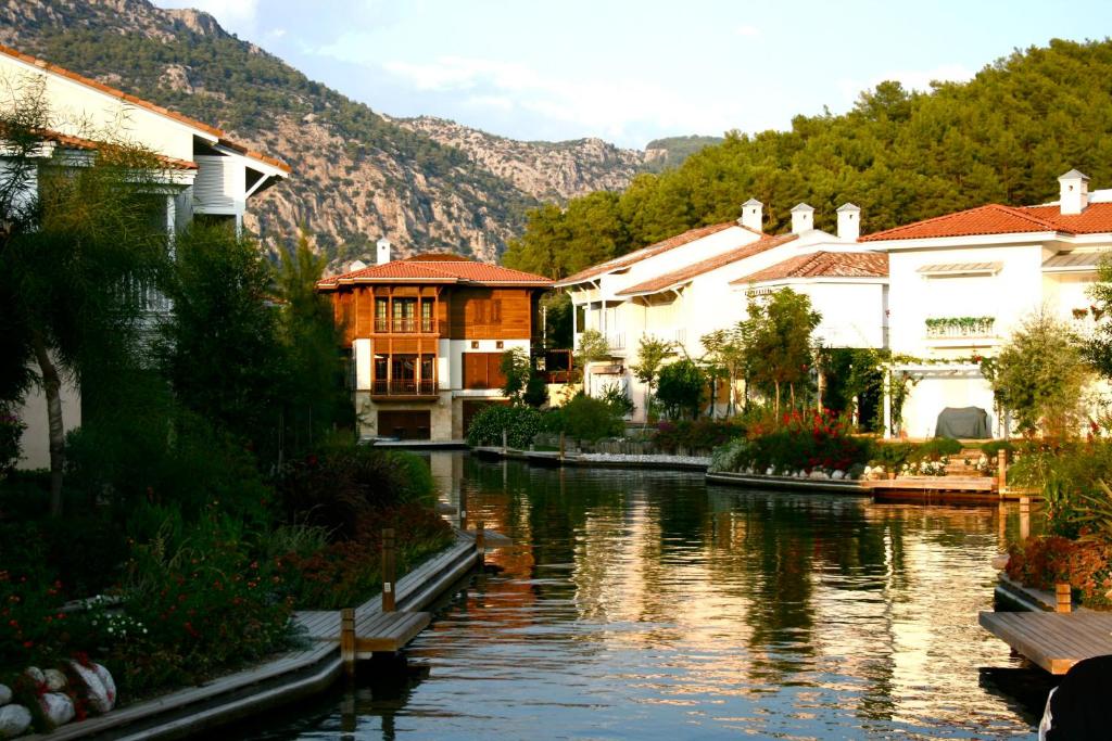 هتل پورت ویلاس بای ویلا سفیا Portvillas by Villa Safiya