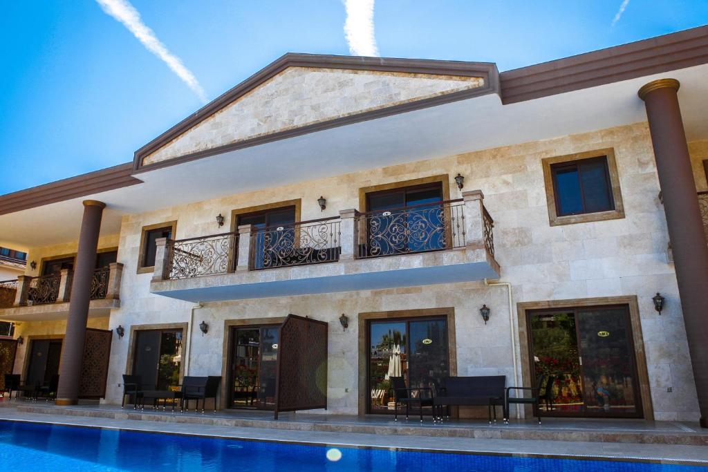 هتل مدیتررا رزی دنس Mediterra Residence