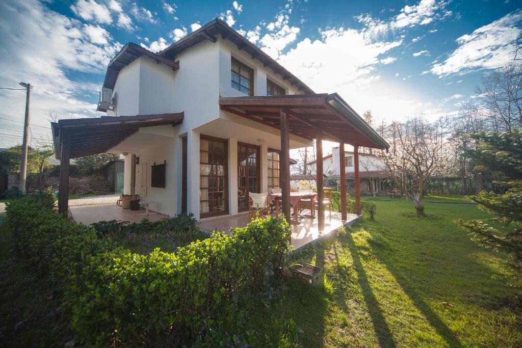 هتل بتا هوم لیک هاوس ساپانجا Beta Home Lake House Sapanca