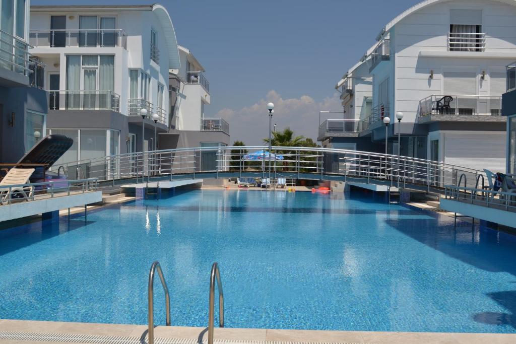هتل آنتالیا بلیک مِرمايد ویلاز 3 بِد رومز کلوز د بیچ پارک 1 Antalya belek Mermaid villas 3 bedrooms close the beach park 1
