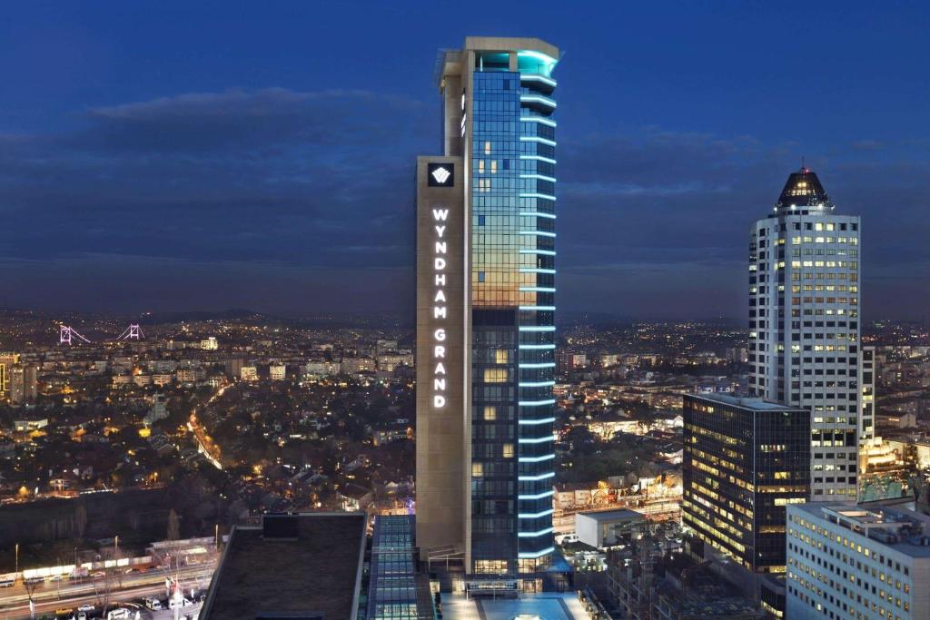 هتل Wyndham Grand Istanbul Levent (Hotel) (Turkey) Deals