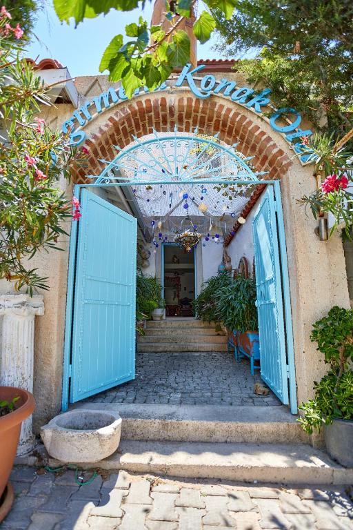 دگیریمِنی کونک هتل Degirmenli Konak Hotel