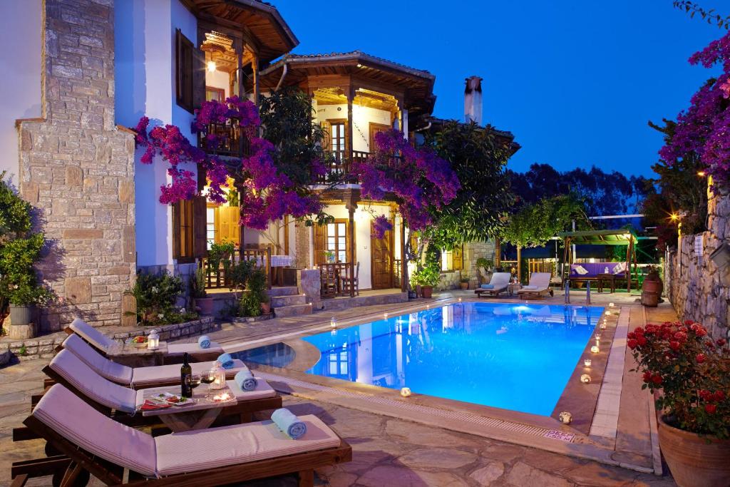 هتل ویلا ولی Villa Vali