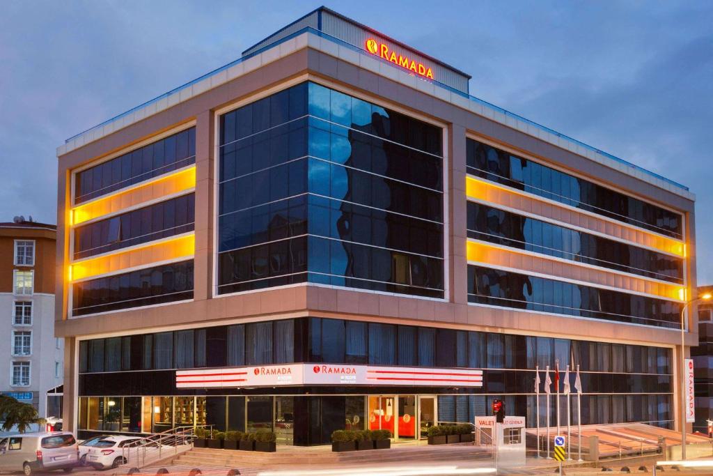 هتل رامادا انکور استانبول کارتال - Ramada Encore Istanbul Kartal
