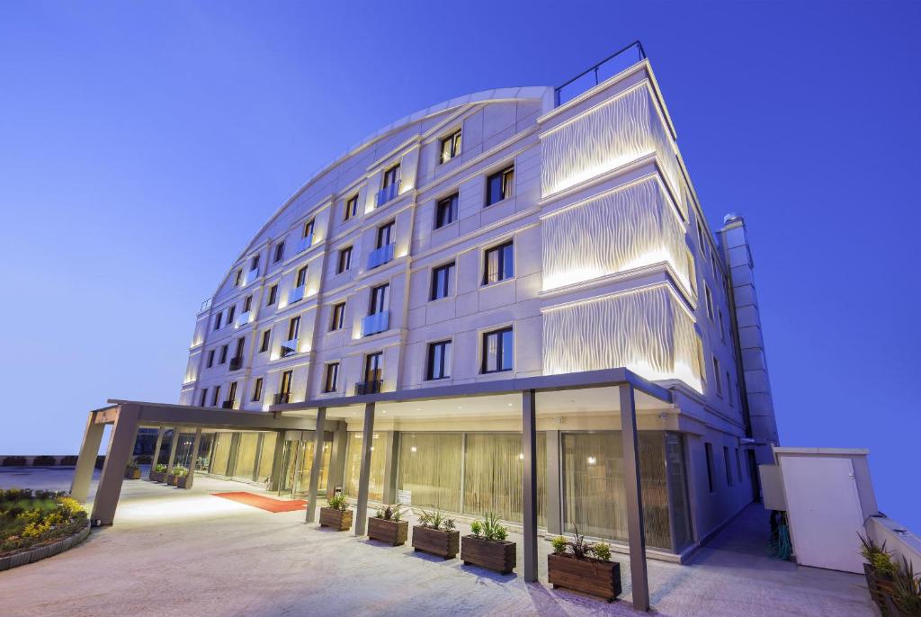 لآمک هتل بیزنس - Lamec Hotel Business