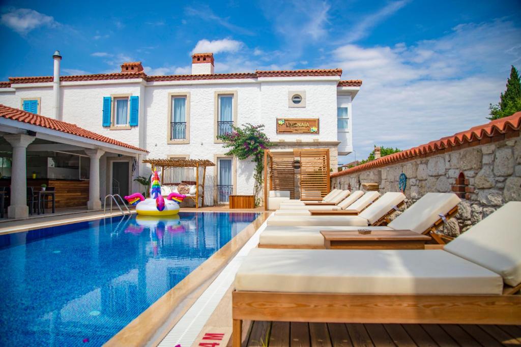آلاچیاتی لیمونایا هتل Alaçatı Limonaia Hotel