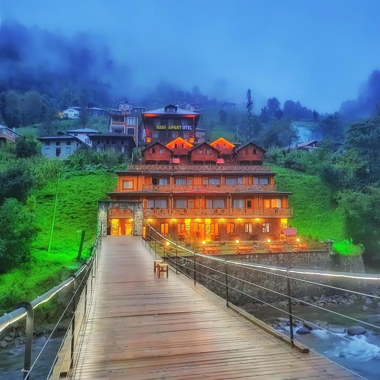 نانی بوتیک هتل اند بنگالو Nani Boutique Hotel & Bungalow