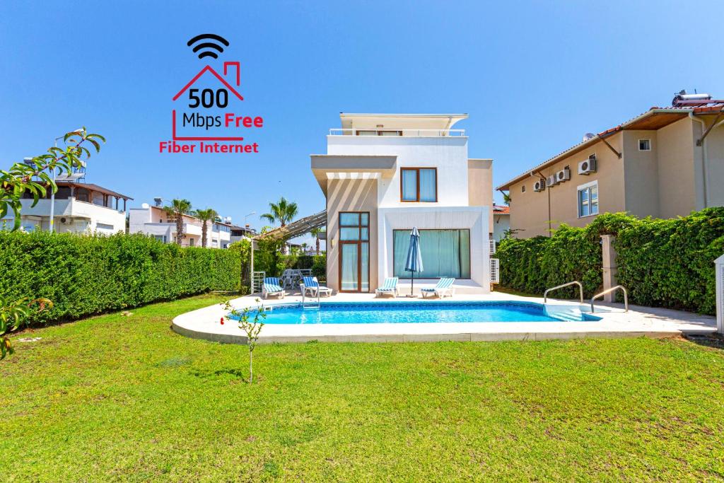 هتل پاراڈایس تاون ویلا دیزی 500 ام بی پی اس فری وای فای Paradise Town Villa Daisy 500 MBPS free wifi