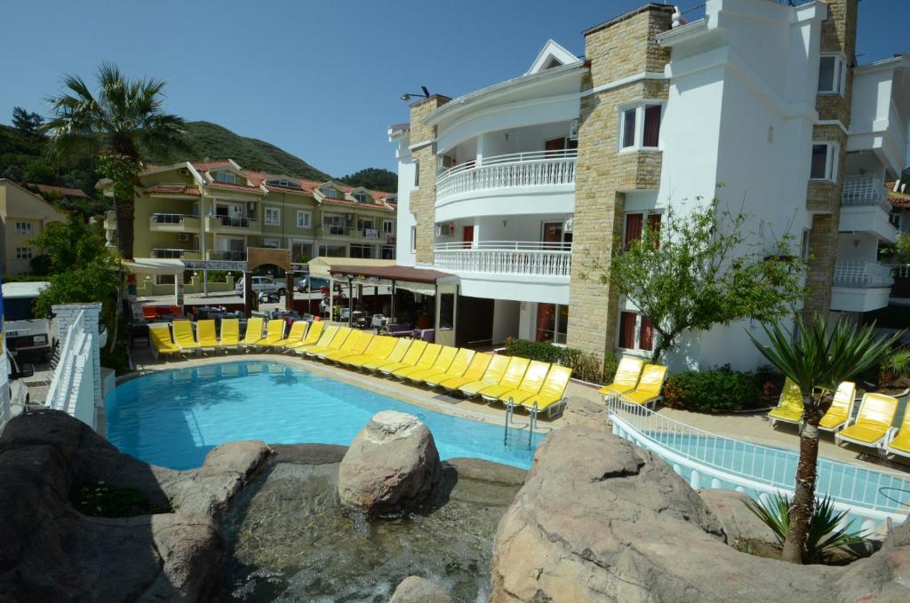 سینسریتی آپارت هتل Sincerity Apart Hotel