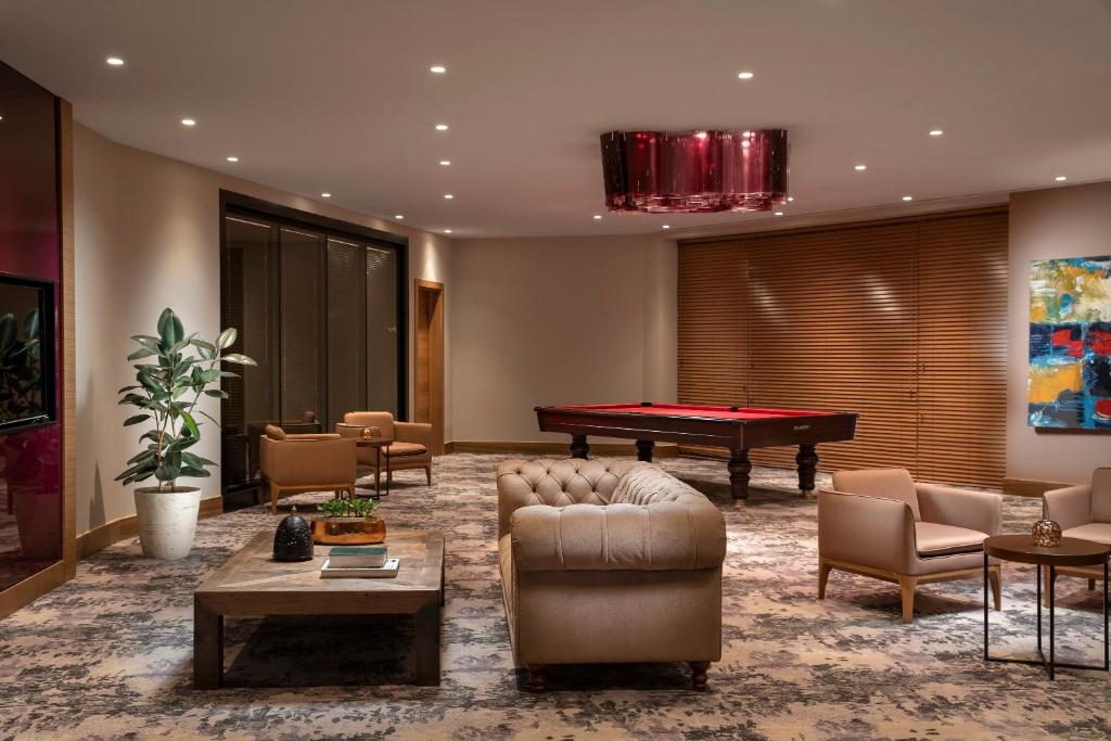 هتل Crowne Plaza Florya Istanbul, an IHG Hotel (Hotel) (Turkey) Deals