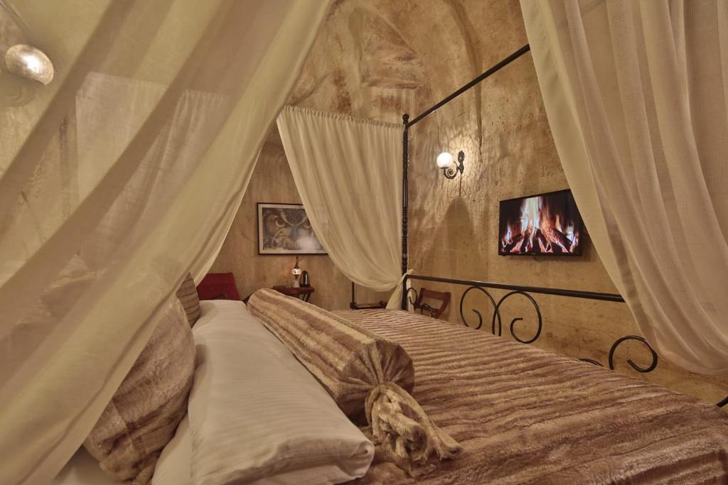 هتل Asuwari Suites Cappadocia (Hotel), Ürgüp (Turkey) Deals