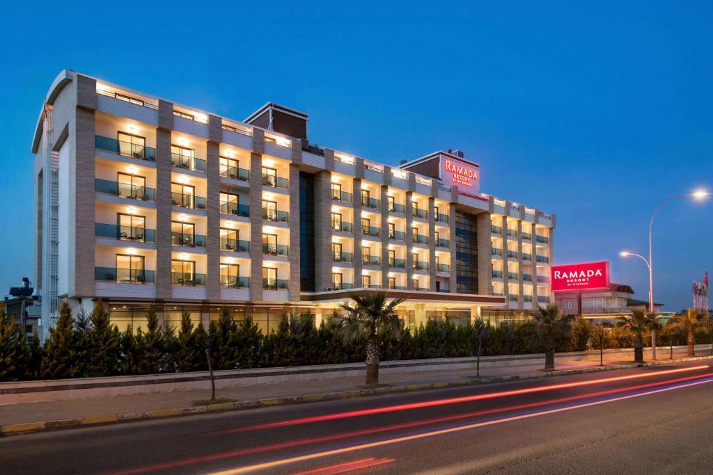 هتل رمادا ریزورت بای وینگدام انیه - Ramada Resort by Wyndham Unye