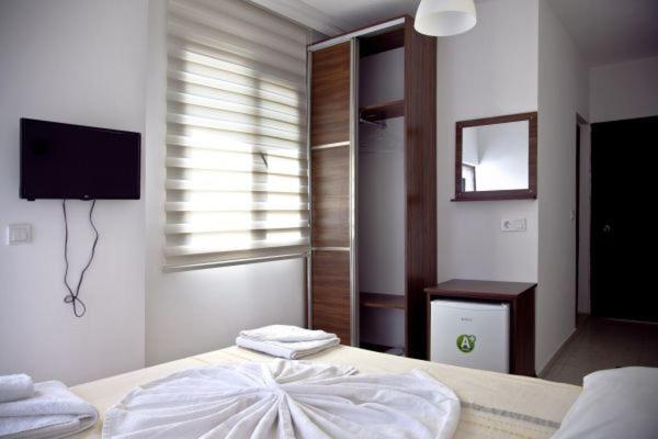هتل Şahin Motel & Restaurant → شاهین موتل اند رستوران Şahin Motel & Restaurant