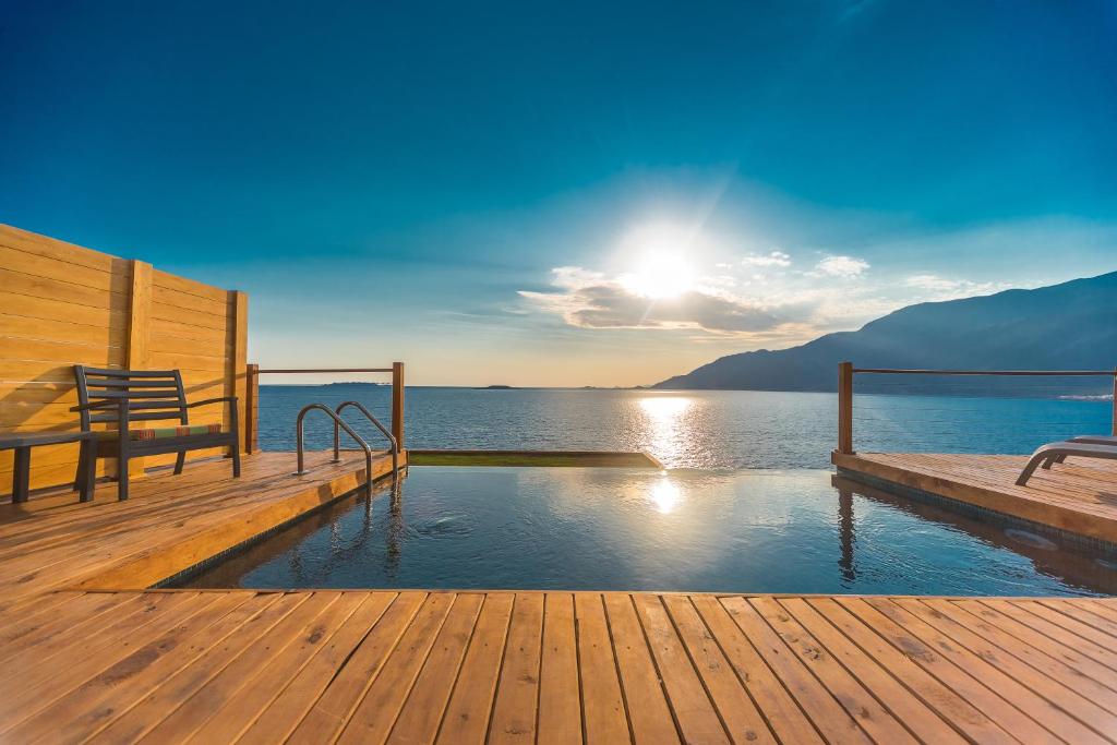 هتل Mandalina Suites (Hotel), Kaş (Turkey) Deals