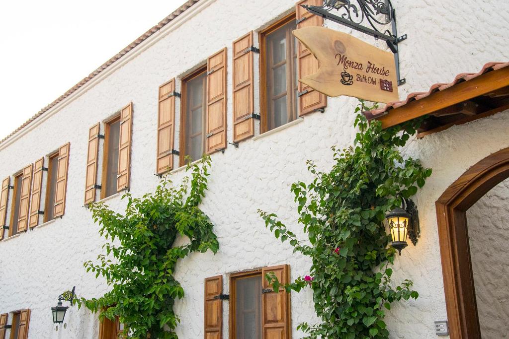 هتل مونزا هاوس اوتل - Monza House Otel