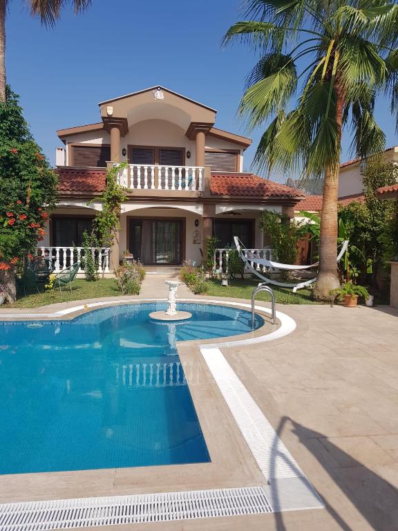 هتل ویلا باده - Villa Bade