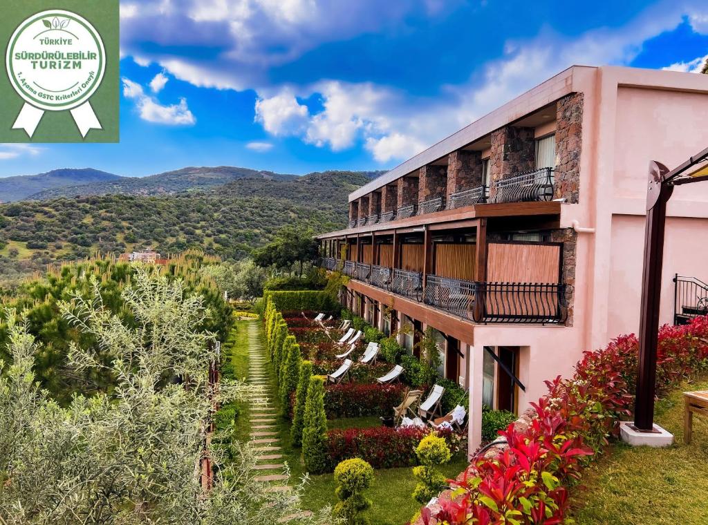 آسوس لانگوودژیتی هتل Assos Longevity Hotel