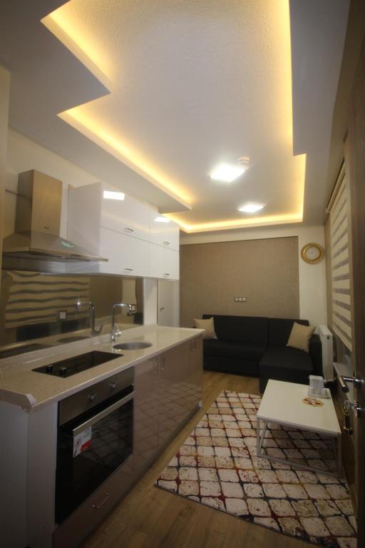 زارا پلاس هتل Zara Palas Otel