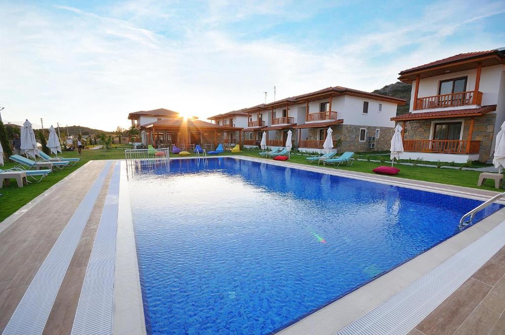 کارینجیر سوئیت هتل داتچا Karaincir Suit Otel Datça