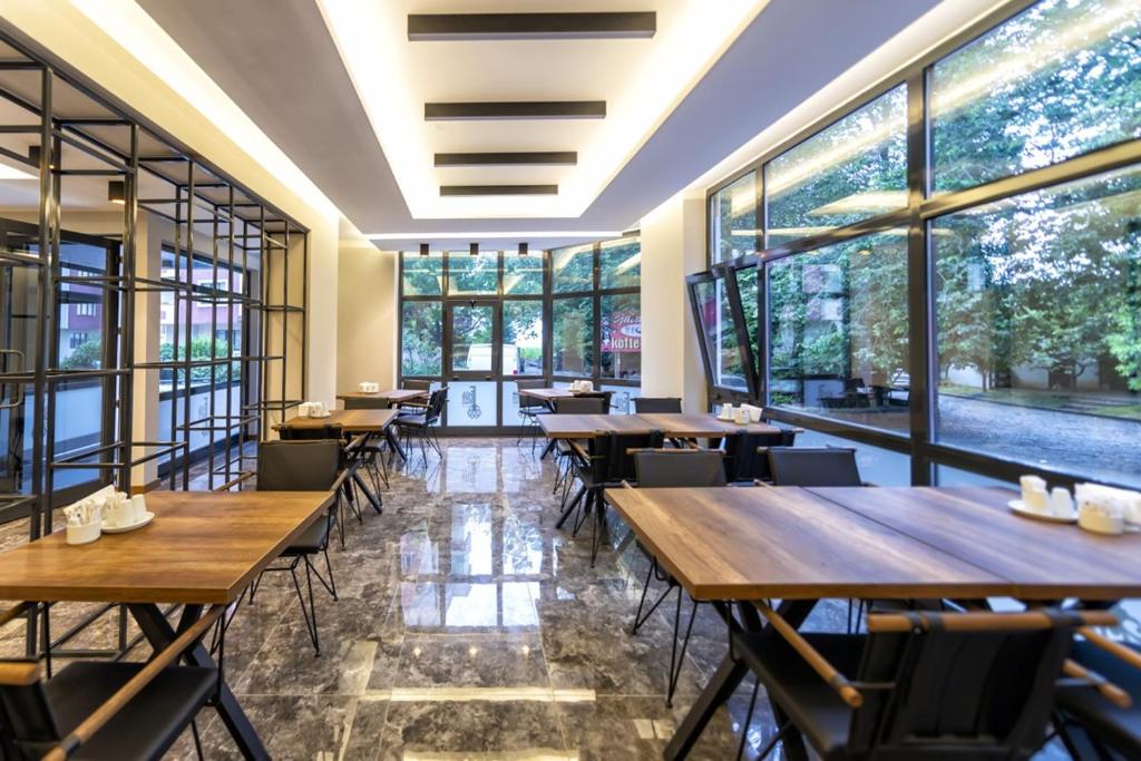 فرا سوئیتس هتل - Ferah Suites Hotel