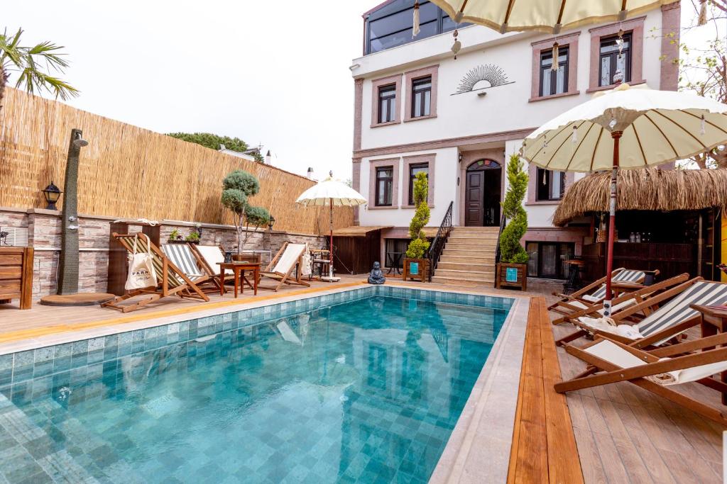 پارنا هتل Parna Hotel