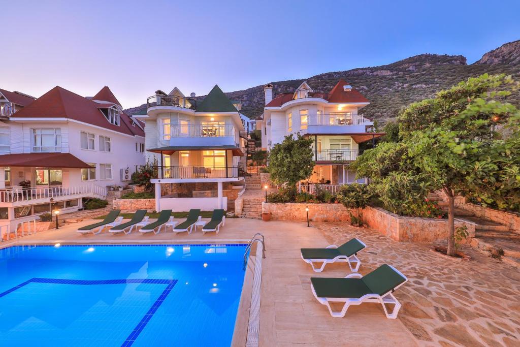 هتل 3 هاوس آپارت - 3 House Apart