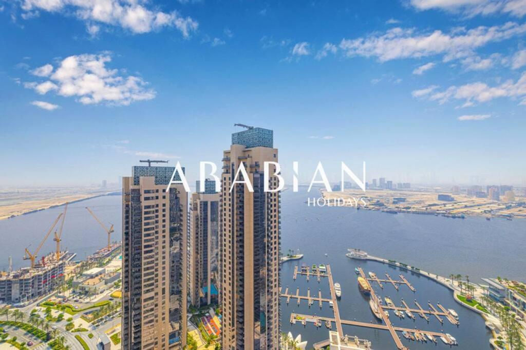 هتل Spectacular 3 Bedroom on waterfront in Harbour Views (Apartment), Dubai (UAE) Deals