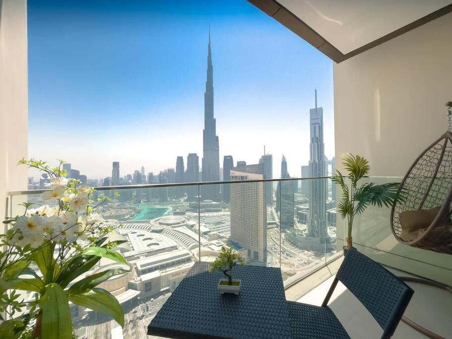 هتل 3BR Plus Maids With Full Burj Khalifa Views (Apartment), Dubai (UAE) Deals