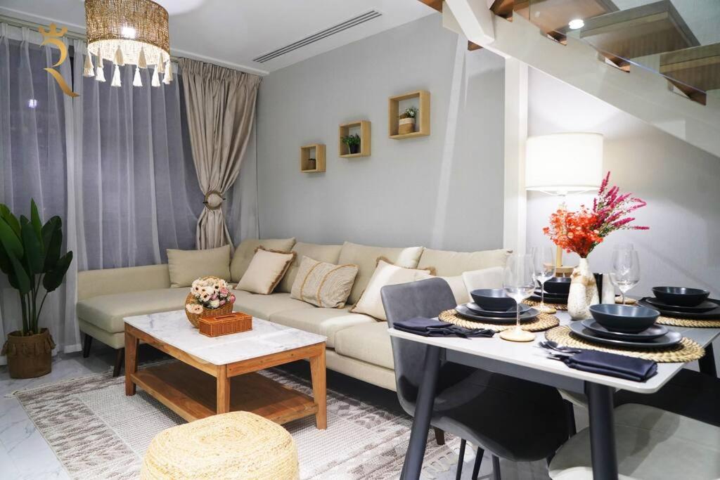 هتل جید سرنیتی ۲ بی آر اوربان ریتریت Jade Serenity 2BR Urban Retreat