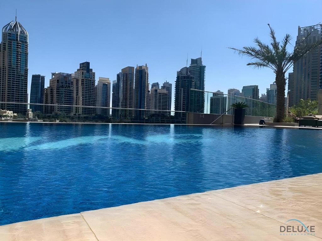 Charming 1BR in Damac Heights, Dubai Marina by Deluxe Holiday Homes