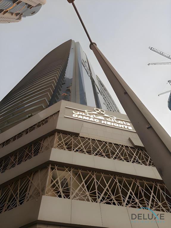 Charming 1BR in Damac Heights, Dubai Marina by Deluxe Holiday Homes