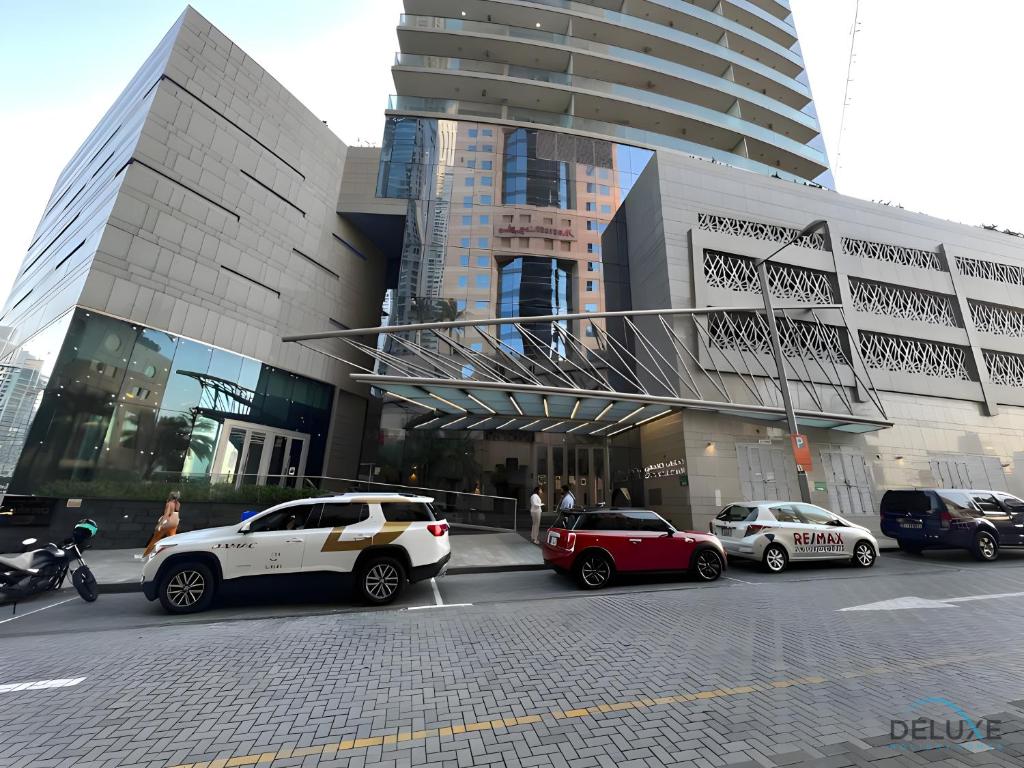 Charming 1BR in Damac Heights, Dubai Marina by Deluxe Holiday Homes