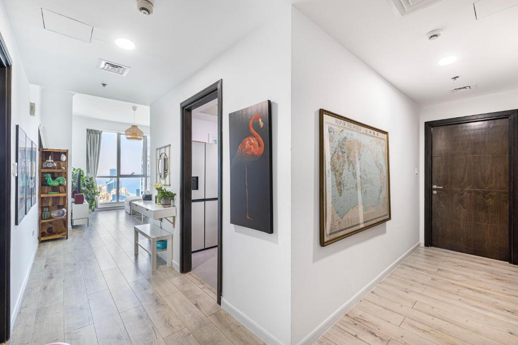 Partial Sea View 2BR in Dubai Marina