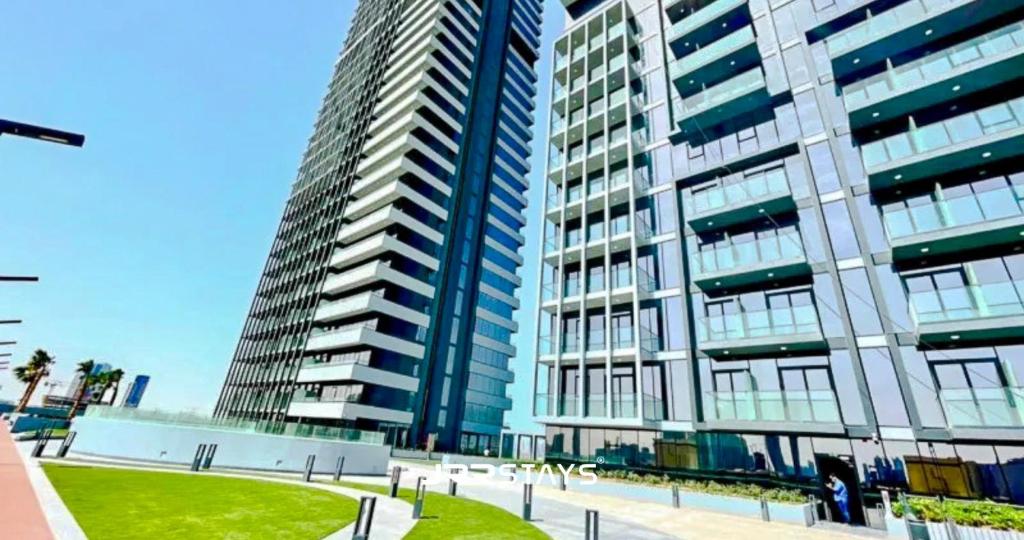 Bloom Tower B Cozy 1 Bedroom Sleeps 4 - JRR Stays