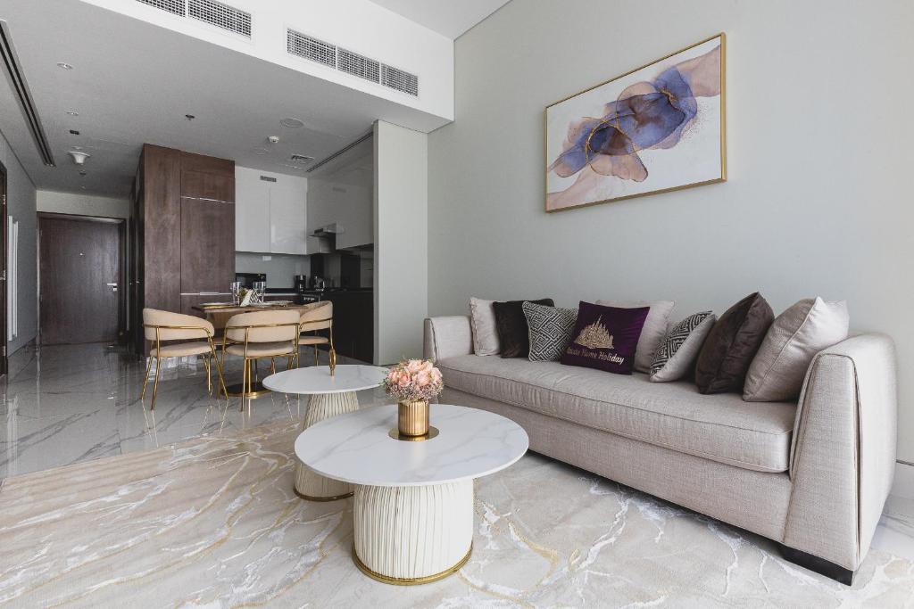 GLOBALSTAY J One Tower Apartments at Pearl of UAE