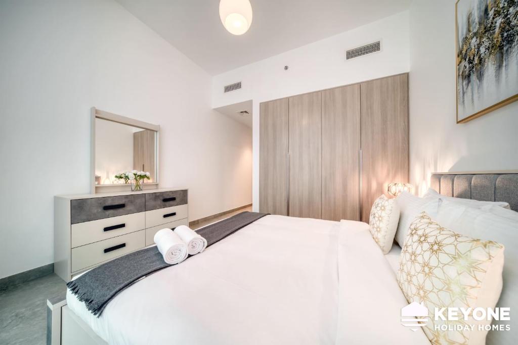 Epitome of Luxury Living in Two Bedroom Suite