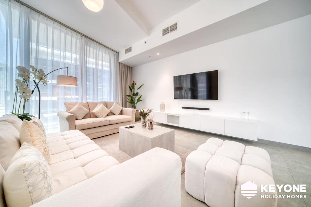 Epitome of Luxury Living in Two Bedroom Suite