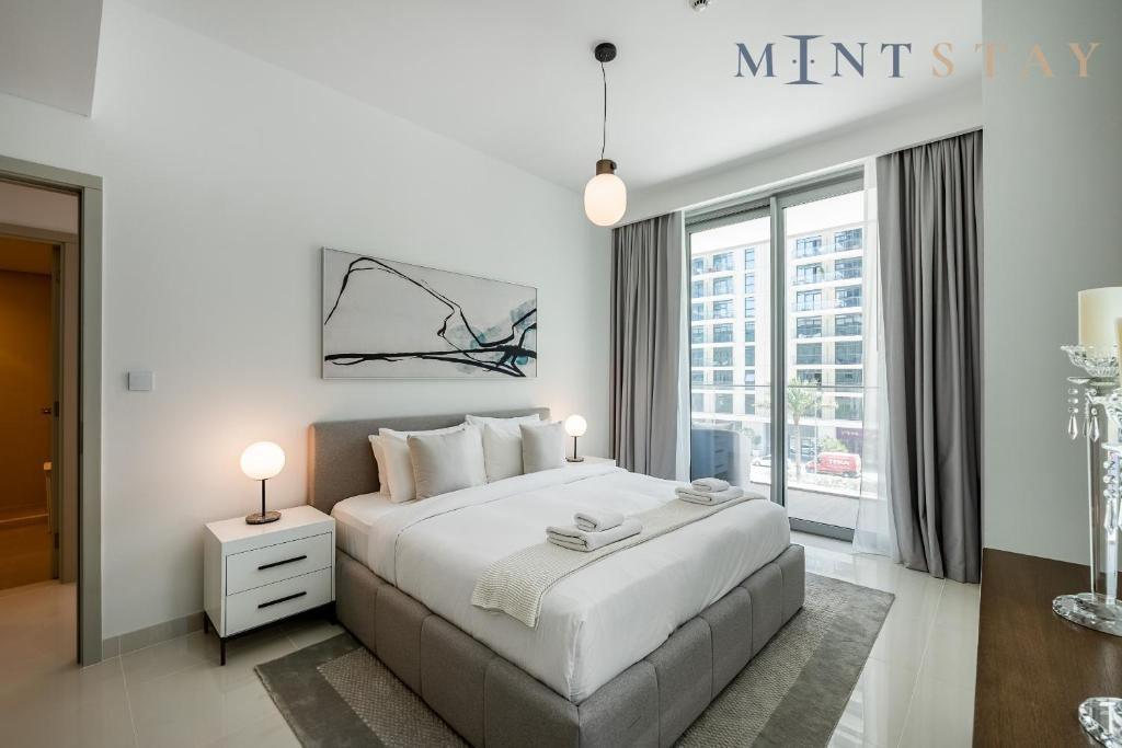 Beach Isle 1, Emaar Beachfront - Mint Stay