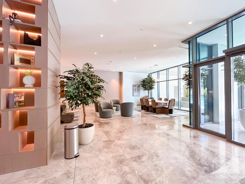 Prestigious Burj Royale luxury Apartments Downtown
