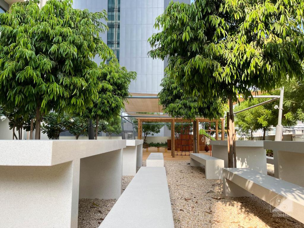 Prestigious Burj Royale luxury Apartments Downtown