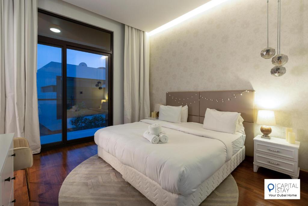 Luxury Paramount Villa in Damac Hills
