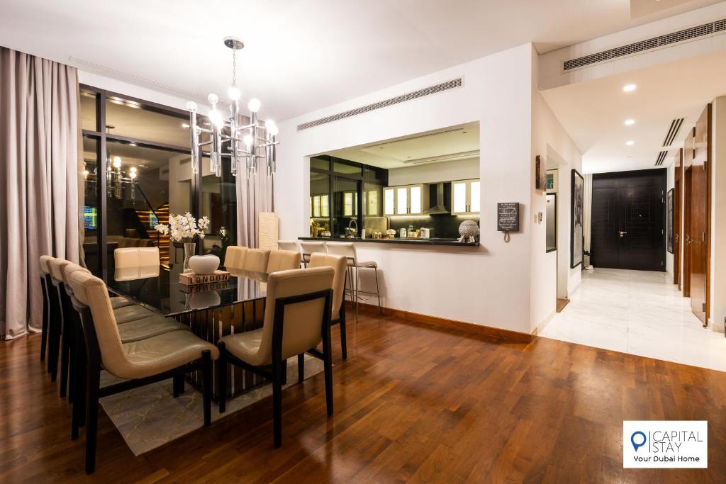 Luxury Paramount Villa in Damac Hills