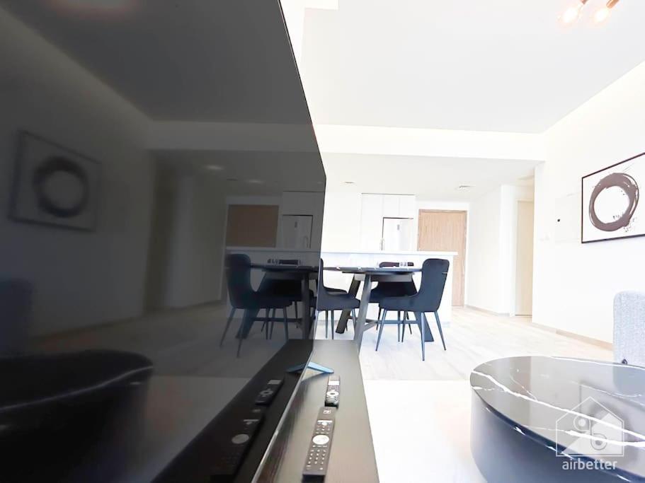 NEW Modern 1-Bedroom Haven in Ahad Residence