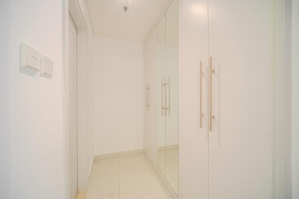 High Floor with Marina View 1BDR