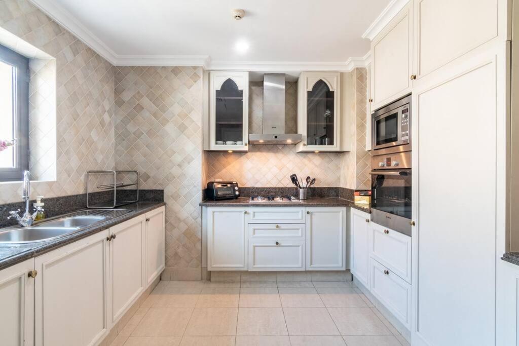 First Class 3BR Blissful Fountain Escape