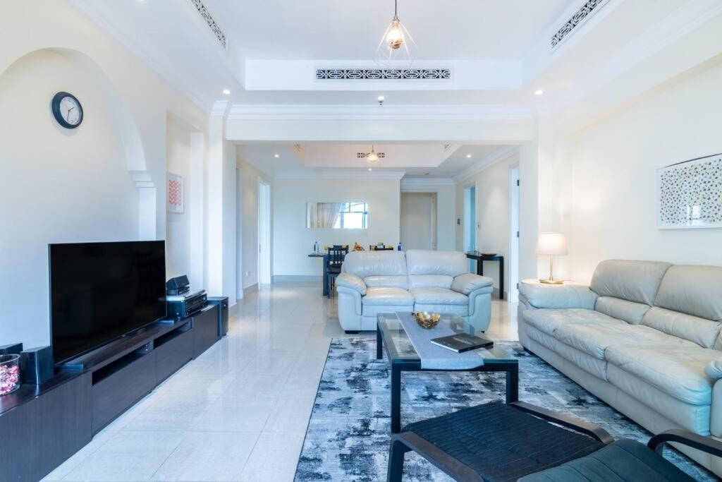 First Class 3BR Blissful Fountain Escape