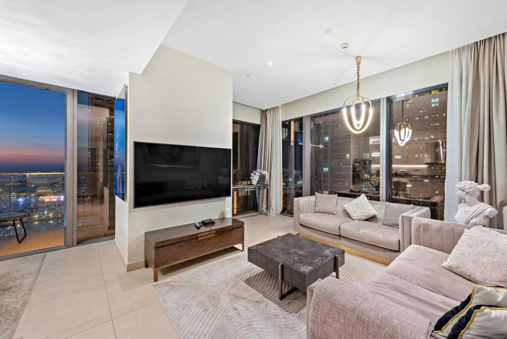 FIRST CLASS 2BR Luxurious and Modern