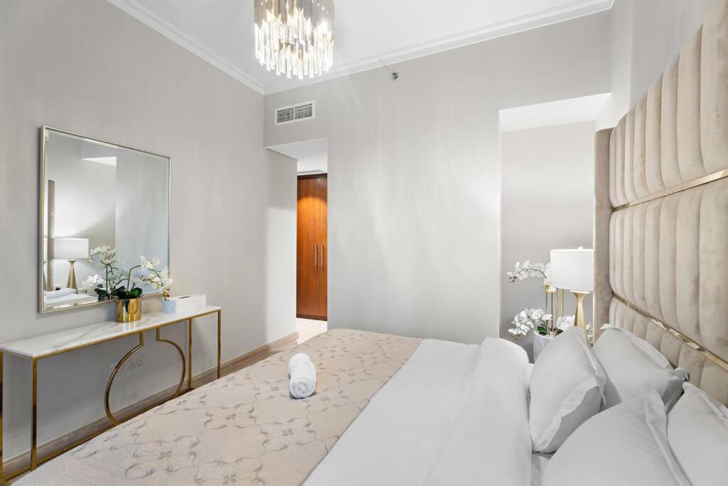 FIRST CLASS 2BR Exquisite Living