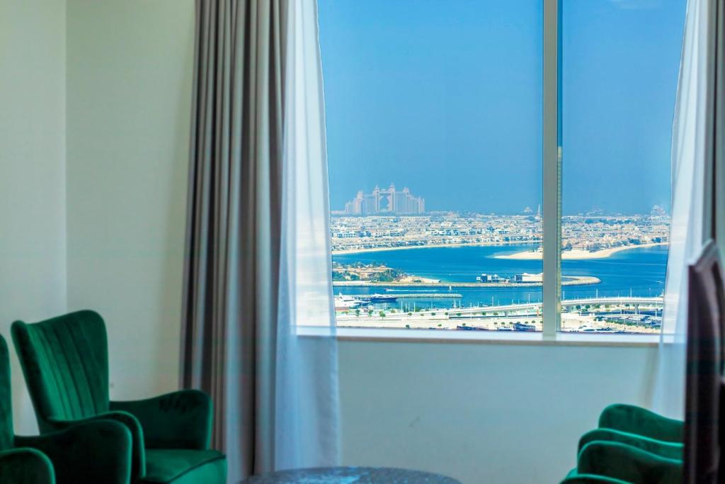 Sleek and Modern SeaView 1Bedroom-Dubai Marina