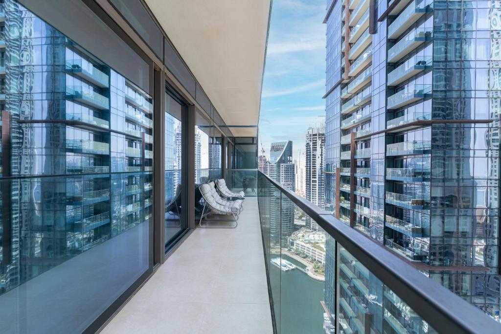 Marina Gate - 2BR Apartment - Allsopp&Allsopp